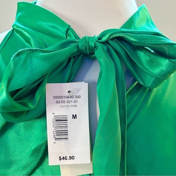 Tash + Sophie High Neck Halter Blouse in Emerald Green Satin - Size Medium 💚 - Picture 11 of 11